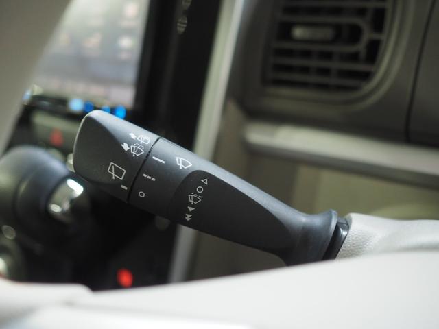 タント Ｘ　４ＷＤ　両側スライドドア左電動　ＬＥＤヘッドライト　オートライト　カーナビ　リモコンエンジンスターター　ＥＴＣ車載器　オートエアコン　アイドリングストップ　ＶＳＣ（横滑り抑制機能）（25枚目）