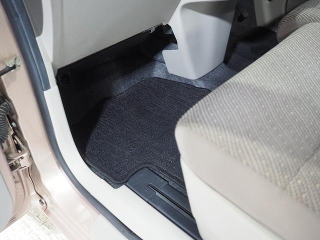 タント Ｘ　４ＷＤ　両側スライドドア左電動　ＬＥＤヘッドライト　オートライト　カーナビ　リモコンエンジンスターター　ＥＴＣ車載器　オートエアコン　アイドリングストップ　ＶＳＣ（横滑り抑制機能）（35枚目）