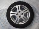 この車両に付属のスタッドレスタイヤ。アルミホイール組みです。残り溝量などタイヤの状態は実物にてご確認をお願いします。
