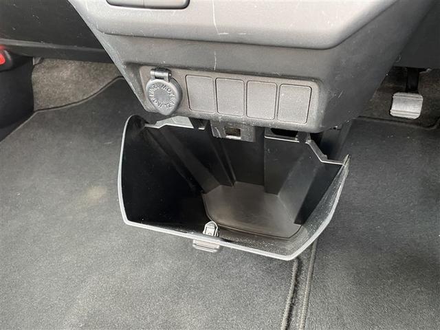 ルーミー Ｘ　４ＷＤ　メモリーナビ　ＤＶＤ再生　ミュージックプレイヤー接続可　バックカメラ　衝突被害軽減システム　ＥＴＣ　電動スライドドア　記録簿　アイドリングストップ（21枚目）