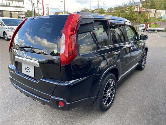 エクストレイル ２０Ｘ　４ＷＤ　フルセグ　メモリーナビ　ＤＶＤ再生　ミュージックプレイヤー接続可　バックカメラ　ＥＴＣ　ＨＩＤヘッドライト（3枚目）
