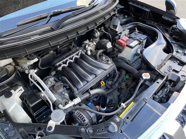 エクストレイル ２０Ｘ　４ＷＤ　フルセグ　メモリーナビ　ＤＶＤ再生　ミュージックプレイヤー接続可　バックカメラ　ＥＴＣ　ＨＩＤヘッドライト（14枚目）
