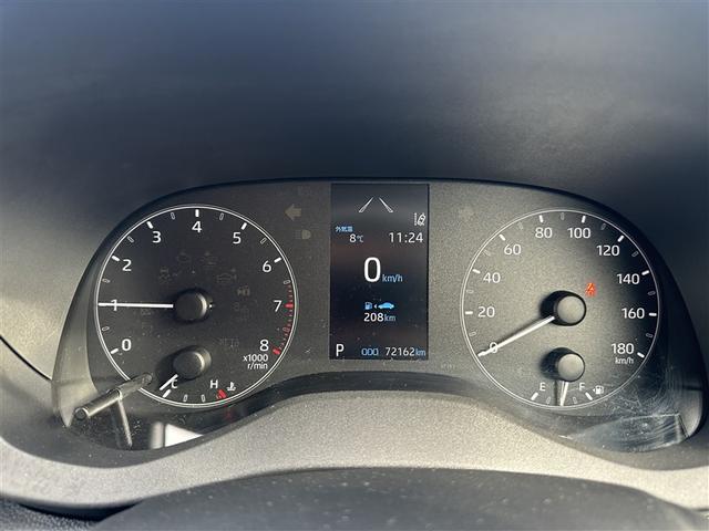 ヤリス Ｘ　４ＷＤ　メモリーナビ　ミュージックプレイヤー接続可　バックカメラ　衝突被害軽減システム　ＥＴＣ　記録簿（13枚目）