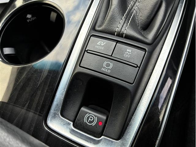 クラウンハイブリッド Ｇ　Ｆｏｕｒ（18枚目）