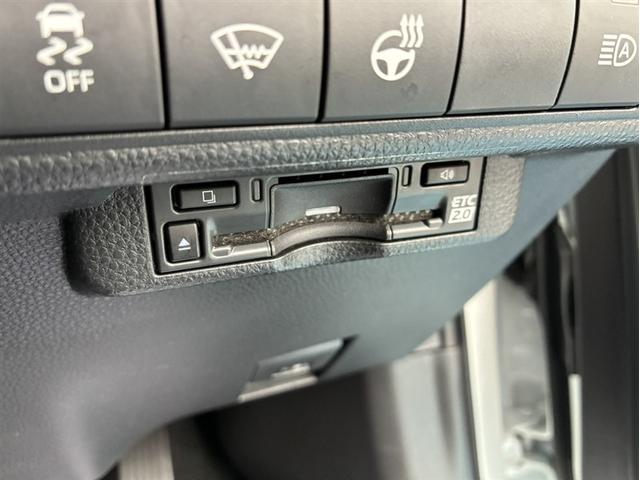 カローラ ハイブリッド　Ｇ（16枚目）