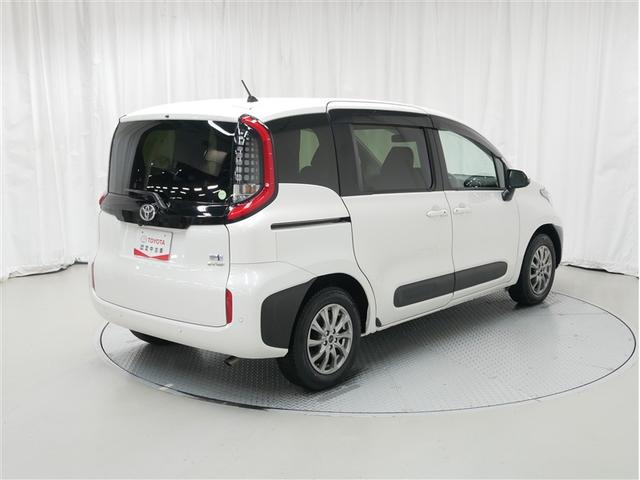 シエンタ ハイブリッドＺ（3枚目）