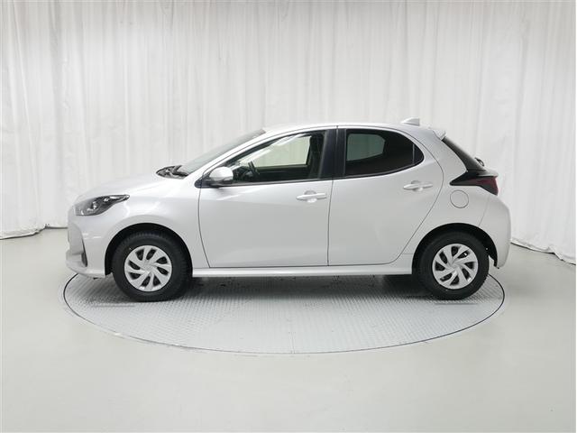 ヤリス Ｘ（2枚目）