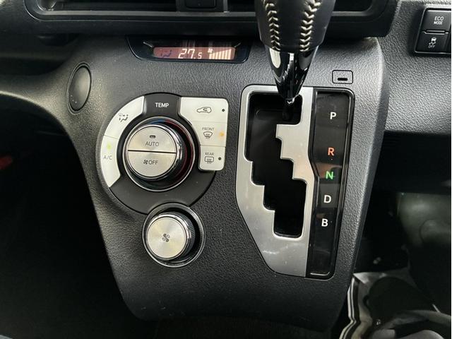 �I�[�g�G�A�R��