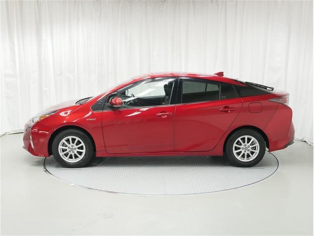 プリウス Ａプレミアム　ツーリングセレクション　革シート　４ＷＤ　フルセグ　メモリーナビ　ＤＶＤ再生　ミュージックプレイヤー接続可　バックカメラ　衝突被害軽減システム　ＥＴＣ　ドラレコ　ＬＥＤヘッドランプ　ワンオーナー　記録簿（2枚目）