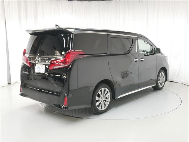 アルファード 2.5S タイプゴールドIII 4WD フルセグ メモリーナビ ミュージックプレイヤー接続可 バックカメラ 衝突被害軽減システム ETC 両側電動スライド LEDヘッドランプ 乗車定員7人 3列シート ワンオーナー(3枚目)