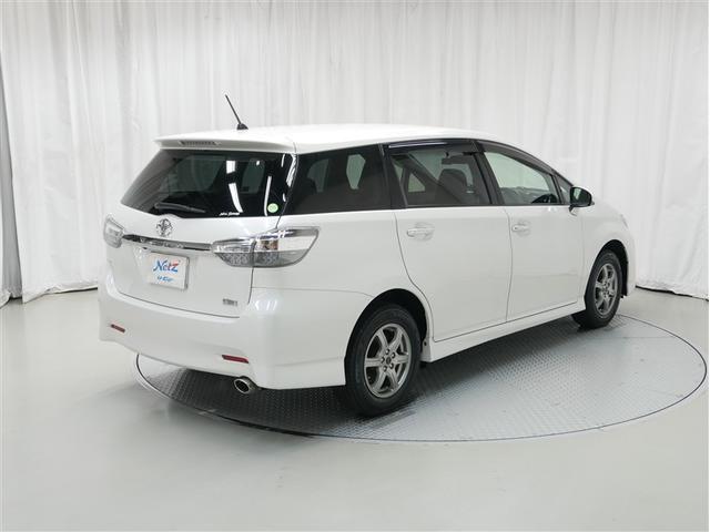 ウィッシュ １．８Ｓモノトーン　４ＷＤ　ワンセグ　メモリーナビ　ミュージックプレイヤー接続可　バックカメラ　ＥＴＣ　ドラレコ　ＨＩＤヘッドライト　乗車定員７人　３列シート（3枚目）