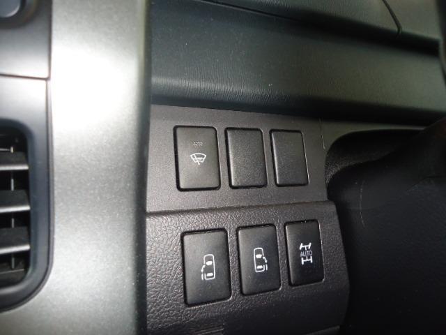 ヴォクシー ＺＳ　煌ＩＩＩ　４ＷＤ（18枚目）