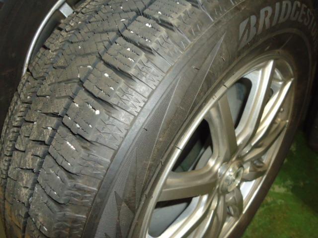 ヴォクシー ＺＳ　煌ＩＩＩ　４ＷＤ（23枚目）