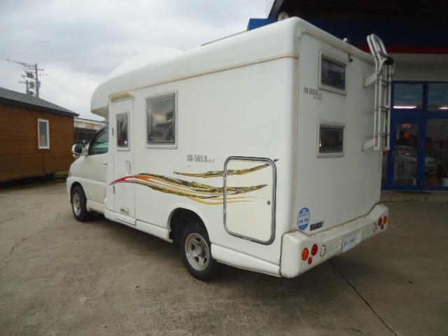 トヨタ 　グランドハイエース　キャンピングカー　７人乗り　４ＷＤ（7枚目）