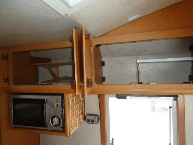 トヨタ 　グランドハイエース　キャンピングカー　７人乗り　４ＷＤ（35枚目）