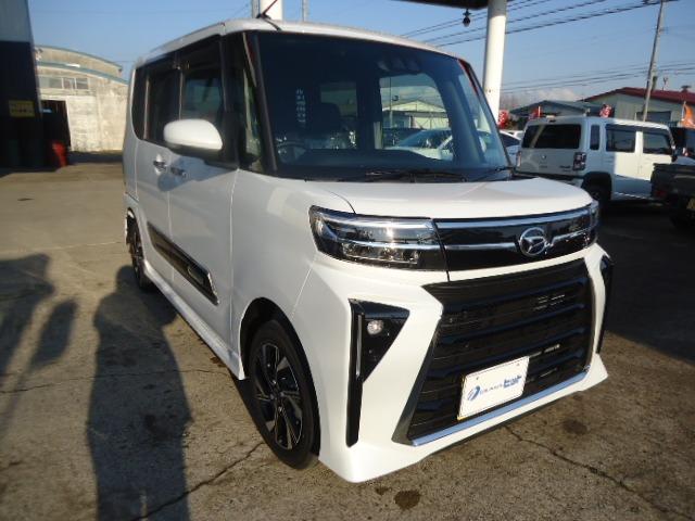 タント カスタムＸ　４ＷＤ　社外ナビ　ＴＶ　サイドガーニッシュ　純正ＥＧスターター　Ｆマット　ドアバイザー（4枚目）