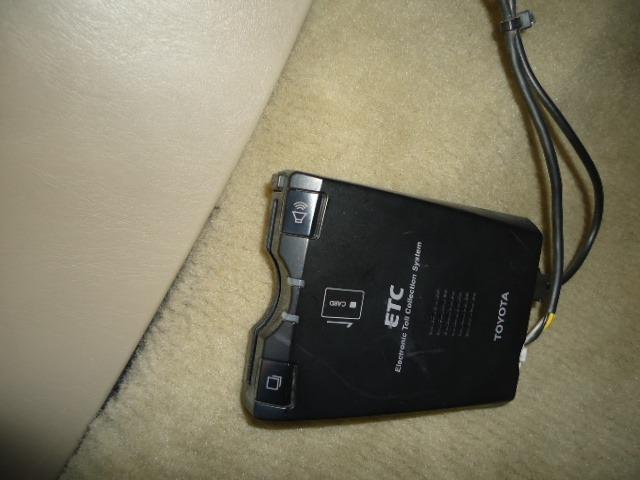 ランドクルーザー１００ ＶＸリミテッド　４ＷＤ　ナビ（18枚目）