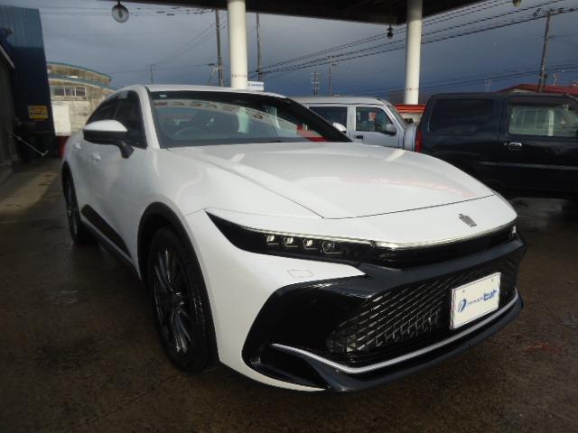 クラウンクロスオーバー Gアドバンスド・レザーパッケージ 4WD レザーシート パノラマビューモニター 純正ナビ TV シートベンチレーション ETC デジタルインナーミラー(4枚目)