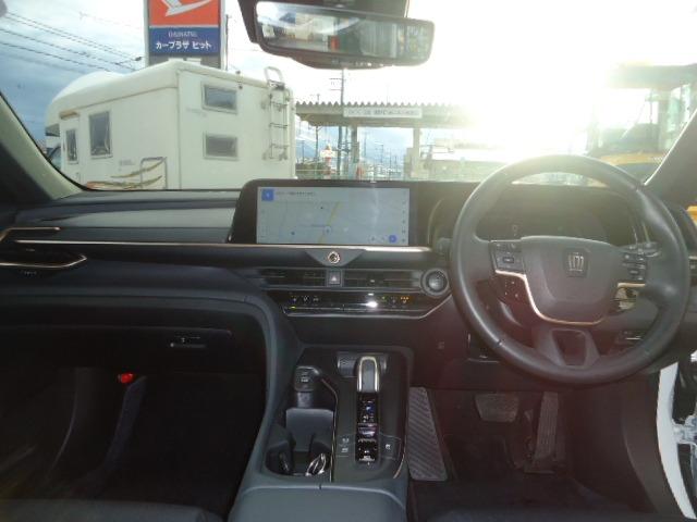 クラウンクロスオーバー Gアドバンスド・レザーパッケージ 4WD レザーシート パノラマビューモニター 純正ナビ TV シートベンチレーション ETC デジタルインナーミラー(11枚目)