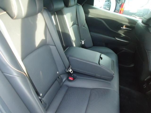 クラウンクロスオーバー Gアドバンスド・レザーパッケージ 4WD レザーシート パノラマビューモニター 純正ナビ TV シートベンチレーション ETC デジタルインナーミラー(13枚目)