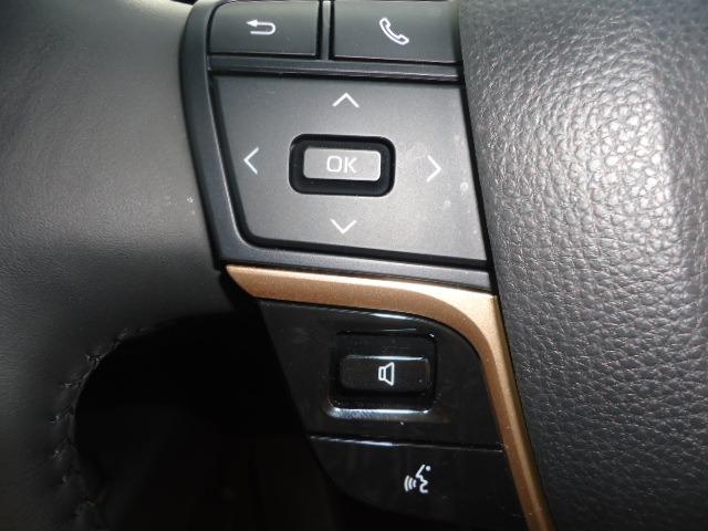 クラウンクロスオーバー Gアドバンスド・レザーパッケージ 4WD レザーシート パノラマビューモニター 純正ナビ TV シートベンチレーション ETC デジタルインナーミラー(18枚目)