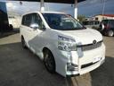 ヴォクシー ＺＳ　煌ＩＩＩ　４ＷＤ（4枚目）