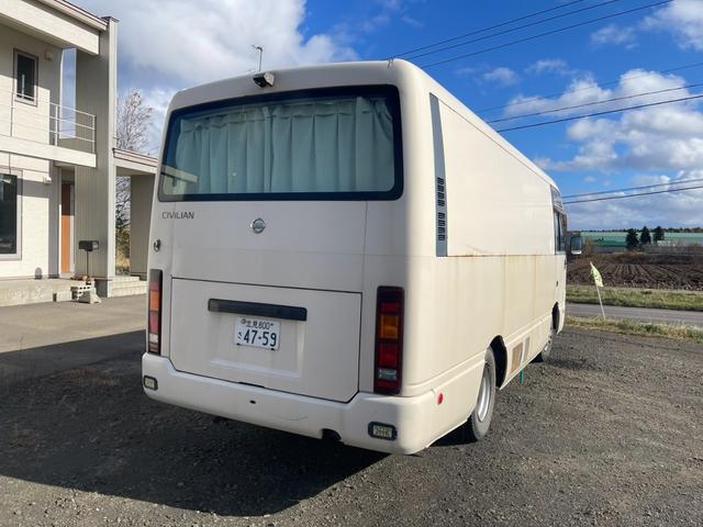 シビリアンバス 移動販売車 追加ヒーター(3枚目)