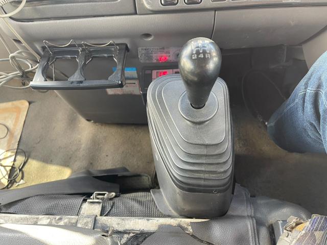 シビリアンバス 移動販売車 追加ヒーター(5枚目)