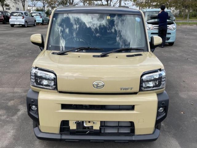 タフト Ｇターボ　４ＷＤ　衝突軽減ブレーキ　横滑り防止　アイドリングストップ　前席シートヒーター　スマートキー　スカイフィールトップ（スーパーＵＶ＆ＩＲカット機能／シェード付）　ＬＥＤヘッドライト（3枚目）