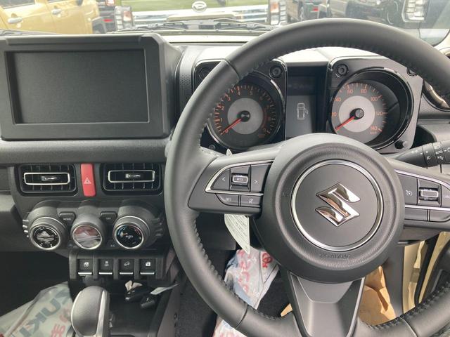 ジムニー ＸＣ　４ＷＤ　オートエアコン　クルーズコントロール　スマートキー　ＬＥＤヘッドライト　オートライト　未使用車（6枚目）