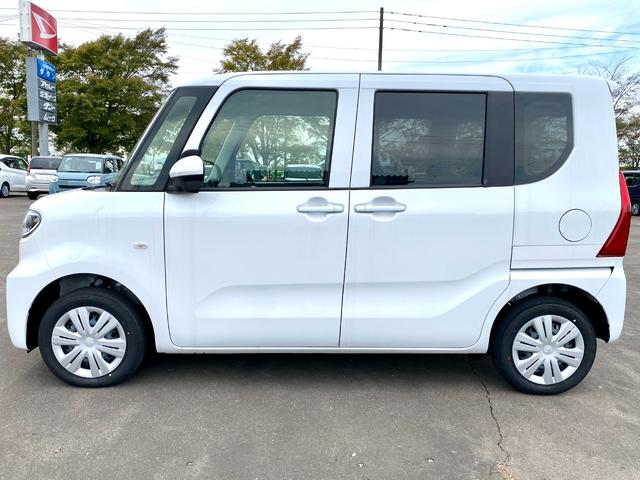タント Ｌ　届出済み未使用車　スマートアシスト　スマートキー　両側スライドドア　ＬＥＤヘッドライト　オートライト　アイドリングストップ　電動格納ミラー　シートヒーター　オーディオレス　フルタイム４ＷＤ（4枚目）