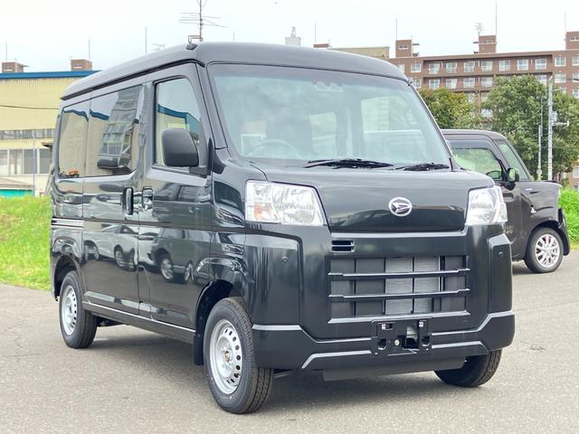 ハイゼットカーゴ ＤＸ　届出済み未使用車　両側スライドドア　キーレスエントリー　スマートアシスト　クリアランスソナー　アイドリングストップ　ハロゲンヘッドライト　オートライト　オートハイビーム　パートタイム４ＷＤ（15枚目）
