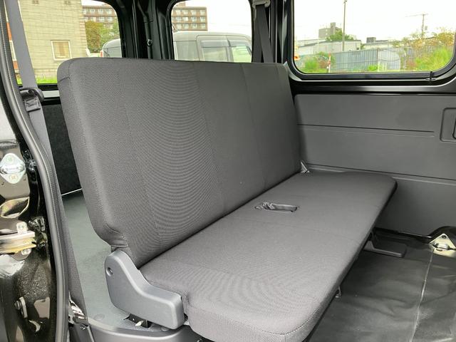 ハイゼットカーゴ ＤＸ　届出済み未使用車　両側スライドドア　キーレスエントリー　スマートアシスト　クリアランスソナー　アイドリングストップ　ハロゲンヘッドライト　オートライト　オートハイビーム　パートタイム４ＷＤ（23枚目）