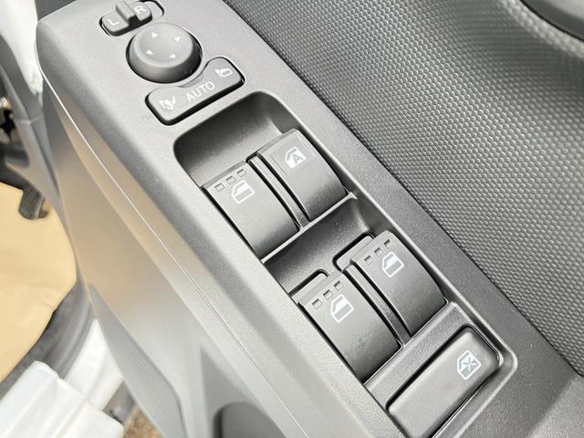タフト Ｘ　レンタカーアップ　スマートアシスト　ＬＥＤヘッドライト　オートライト　オートハイビーム　オーディオレス　電動パーキングブレーキ　ブレーキホールド　ガラスルーフ　クリアランスソナー　４ＷＤ（27枚目）