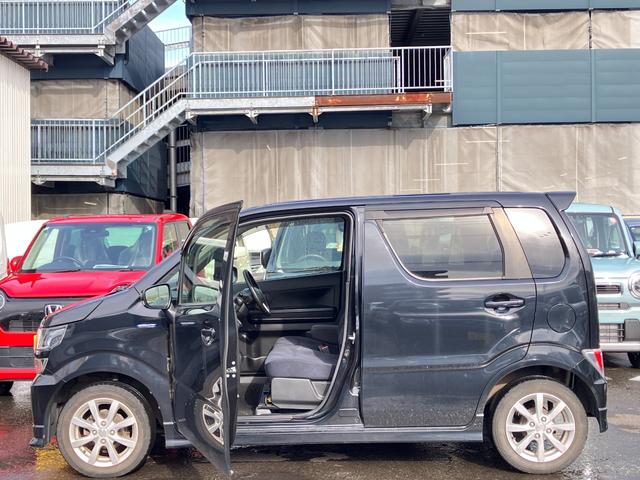 ワゴンＲ ハイブリッドＦＺ　衝突被害軽減ブレーキ　スマートキー　プッシュスタート　ＬＥＤヘッドライト　電動格納ミラー　オートライト　オートハイビーム　シートヒーター　マイルドハイブリッド　純正ナビゲーション　フルタイム４ＷＤ（7枚目）