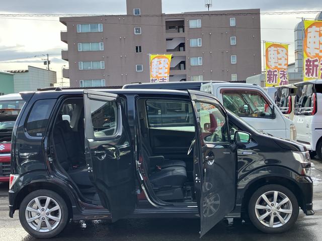 ワゴンＲ ハイブリッドＦＺ　衝突被害軽減ブレーキ　スマートキー　プッシュスタート　ＬＥＤヘッドライト　電動格納ミラー　オートライト　オートハイビーム　シートヒーター　マイルドハイブリッド　純正ナビゲーション　フルタイム４ＷＤ（15枚目）