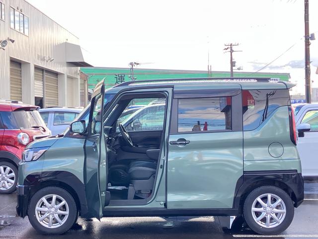 デリカミニ T プレミアム ワンオーナー車 衝突被害軽減ブレーキ 両側電動スライドドア 社外9incナビゲーション 全方位カメラ MI-PILOT ステアリングヒーター シートヒーター LEDヘッドライト LEDフォグランプ(6枚目)