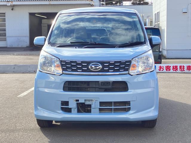 ムーヴ Ｌ　ＳＡＩＩ　衝突被害軽減ブレーキ　キーレスエントリー　電動格納ミラー　ハロゲンヘッドライト　社外オーディオ　ＣＤ　ラジオ　アイドリングストップ　横滑り防止　Ｄ－Ａｓｓｉｓｔ　フルタイム４ＷＤ（2枚目）