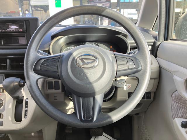 ムーヴ Ｌ　ＳＡＩＩ　衝突被害軽減ブレーキ　キーレスエントリー　電動格納ミラー　ハロゲンヘッドライト　社外オーディオ　ＣＤ　ラジオ　アイドリングストップ　横滑り防止　Ｄ－Ａｓｓｉｓｔ　フルタイム４ＷＤ（20枚目）