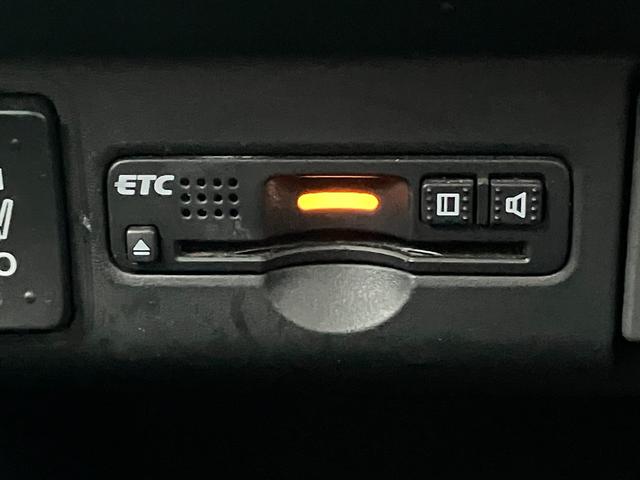 Ｎ－ＢＯＸカスタム Ｇ　ＳＳブラックスタイルパッケージ　スマートキー　社外ナビゲーション　バックカメラ　ディスチャージドランプ　フロントフォグランプ　電動格納ミラー　オートライト　ＥＴＣ　両側電動スライドドア　イージークローザー　４ＷＤ（41枚目）