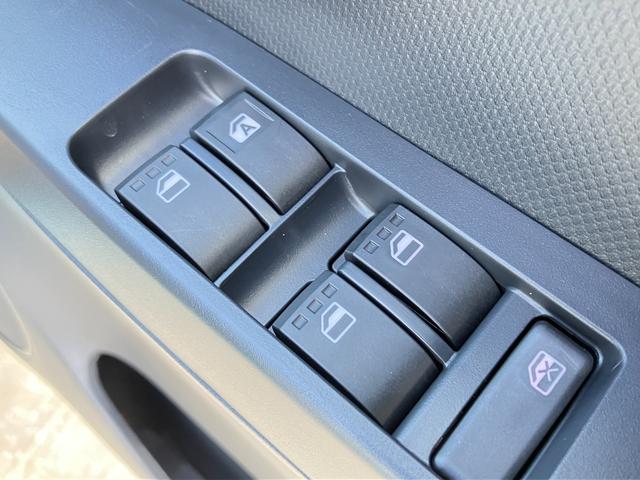 ミライース Ｌ　ＳＡＩＩＩ　届出済み未使用車　スマートアシスト　キーレスエントリー　クリアランスソナー　オートライト　オートハイビーム　ハロゲンヘッドライト　アイドリングストップ　オーディオレス　フルタイム４ＷＤ（25枚目）