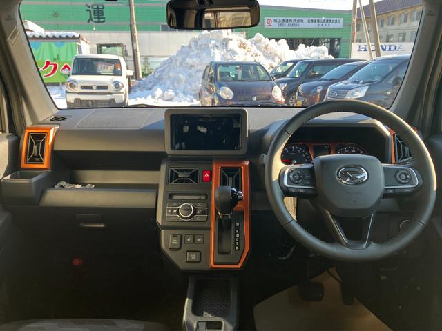 タフト Ｇ　届出済み未使用車　スマートアシスト　スマートキー　オーディオレス　ガラスルーフ　ＬＥＤヘッドライト　ＬＥＤフォグランプ　クルーズコントロール　電動パーキングブレーキ　ブレーキホールド　フルタイム４ＷＤ（18枚目）