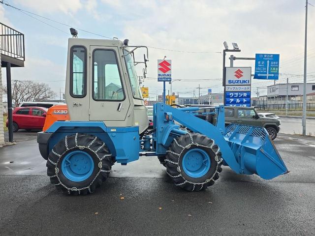 日本 日立ホイルローダーL30型 稼働3253h(3枚目)