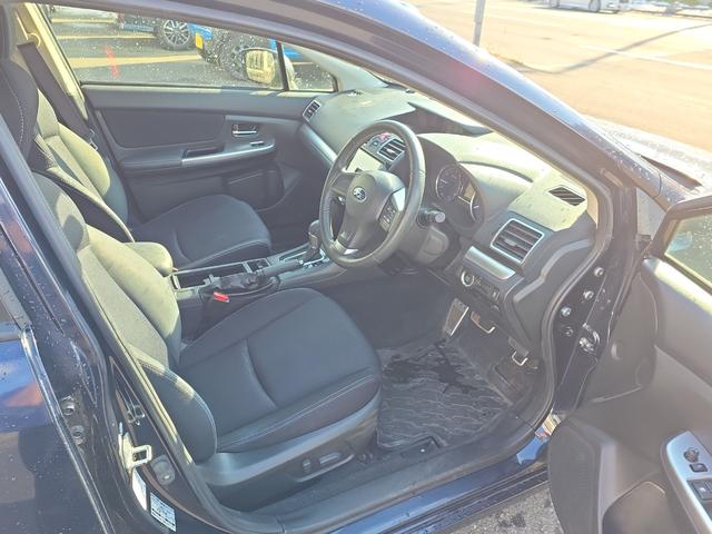 インプレッサスポーツ 2.0iアイサイト プラウドエディション 4WD ETC バックカメラ ナビ TV オートクルーズコントロール レーンアシスト 衝突被害軽減システム アルミホイール HID パワーシート スマートキー アイドリングストップ 電動格納ミラー(14枚目)