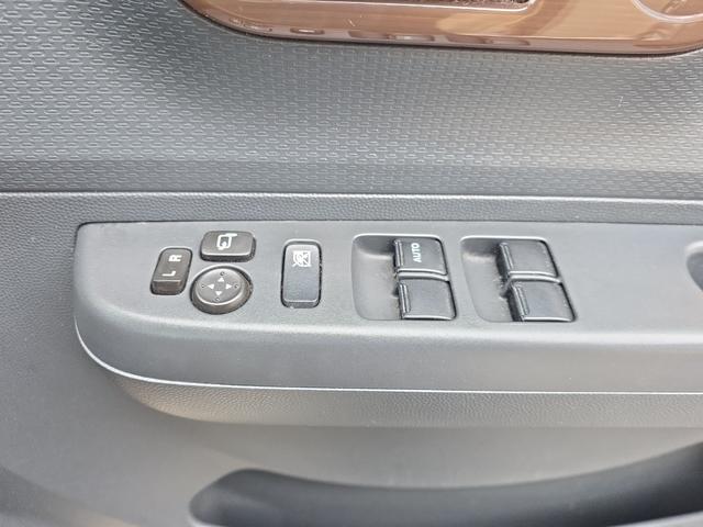 アルトラパン リミテッド　４ＷＤ　スマートキー　電動格納ミラー　シートヒーター　ＣＶＴ　アルミホイール（5枚目）