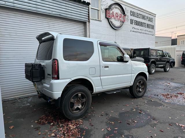 ジムニー クロスアドベンチャー　リフトアップ　ナビ　錆少ない　腐れも無いです（2枚目）