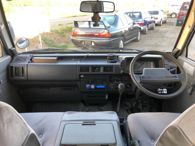 ボンゴブローニイワゴン マツダ ｇｓｘ ワンオーナー ディーゼル ５ｍｔ 自動ドア 元タクシー エアコン ｃａｒｒｏｚｚｅｒｉａオーディオ フルフラット ｅｔｃ 純正ホイールの中古車詳細 中古車検索ならkurutown クルタウン