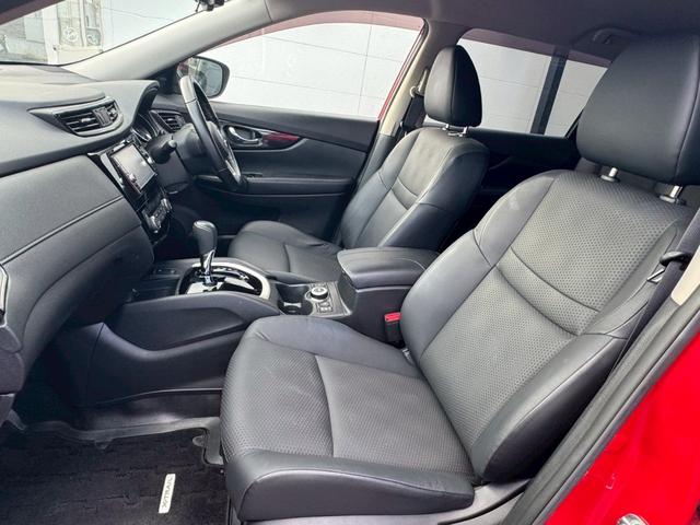 エクストレイル ２０Ｘｉ　４ＷＤ／純正ナビ／フルセグＴＶ／アラウンドビューモニター／プロパイロット／エマージェンシーブレーキ／パワーバックドア／ＬＥＤヘッドライト／ＥＴＣ／前後席シートヒーター／スマートキー／プッシュスタート（14枚目）