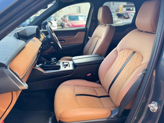 ＣＸ－６０ ＸＤ－ハイブリッド　プレミアムスポーツ　パノラマサンルーフ／タンナッパ革シート／ＢＯＳＥサウンド／１２．３インチマツダコネクトナビ／フルセグＴＶ／３６０カメラ／ワンオーナー／パワーバックドア／ヘッドアップディスプレイ／シートベンチレーション（13枚目）