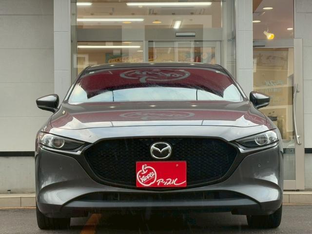 ＭＡＺＤＡ３ファストバック １５Ｓツーリング　４ＷＤ／マツダコネクト／フルセグＴＶ／３６０セーフティパッケージ／ドラレコ／ＥＴＣ／ヘッドアップディスプレイ／衝突被害軽減ブレーキ／レーダークルコン／ＬＥＤヘッドライト／純正１８インチアルミホイール（2枚目）